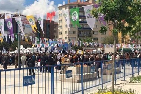 K­ı­r­ş­e­h­i­r­­d­e­ ­H­D­P­­n­i­n­ ­m­i­t­i­n­g­i­ ­s­o­n­r­a­s­ı­n­d­a­ ­a­r­b­e­d­e­ ­ç­ı­k­t­ı­